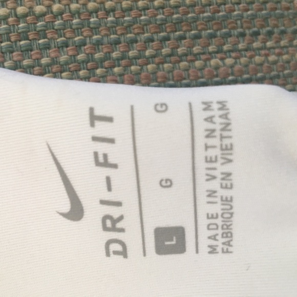 Nike Swoosh Bra Training Dri-Fit Size Large. - Picture 5 of 11